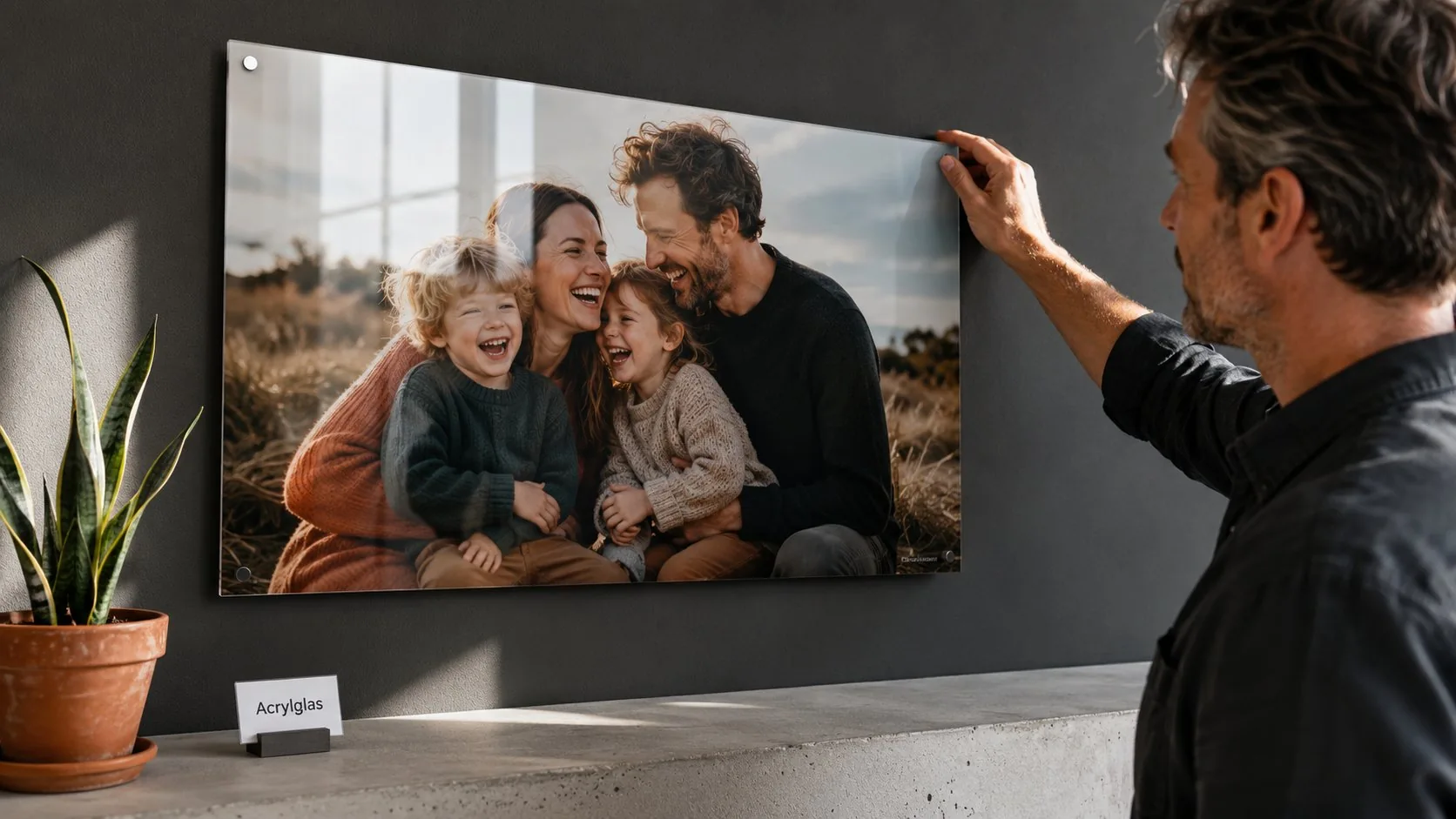 Family photo on acrylic on the wall showing brilliant colours and sharp photo print