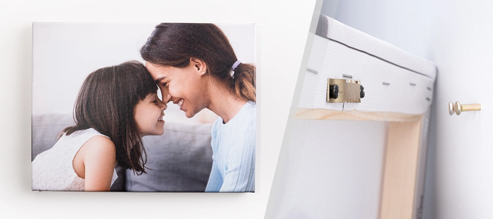 How to hang your canvas print. The complete guide. Small format canvas hanged.n