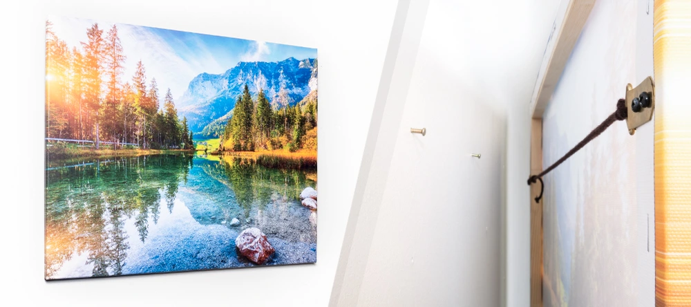 How to hang your canvas print. The complete guide. Large format canvas hanged.