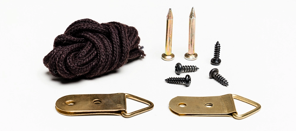 How to hang your canvas print. The complete guide. Hanger set for large format canvas.