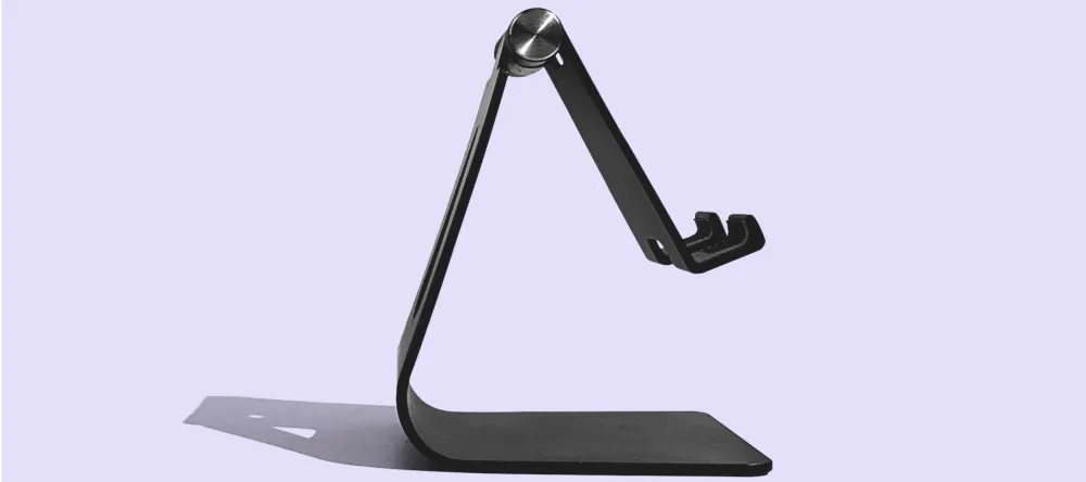 How to hang aluminium prints for maxium visual impact. Stand for photo metal print desk display. 
