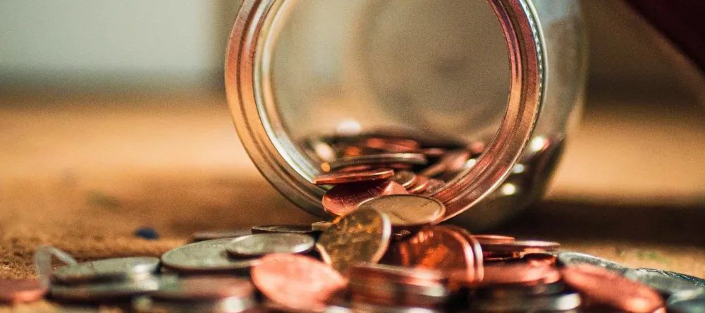 Should I Buy Canvas Prints from My-Picture.co.uk. Jar full of coins.