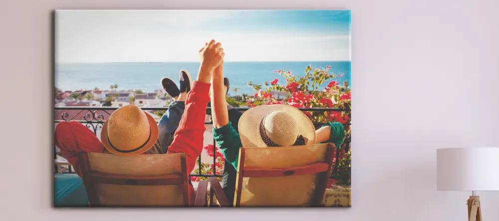 Should I Buy Canvas Prints from My-Picture.co.uk. Beautiiful photo canvas print with couple on vacation.