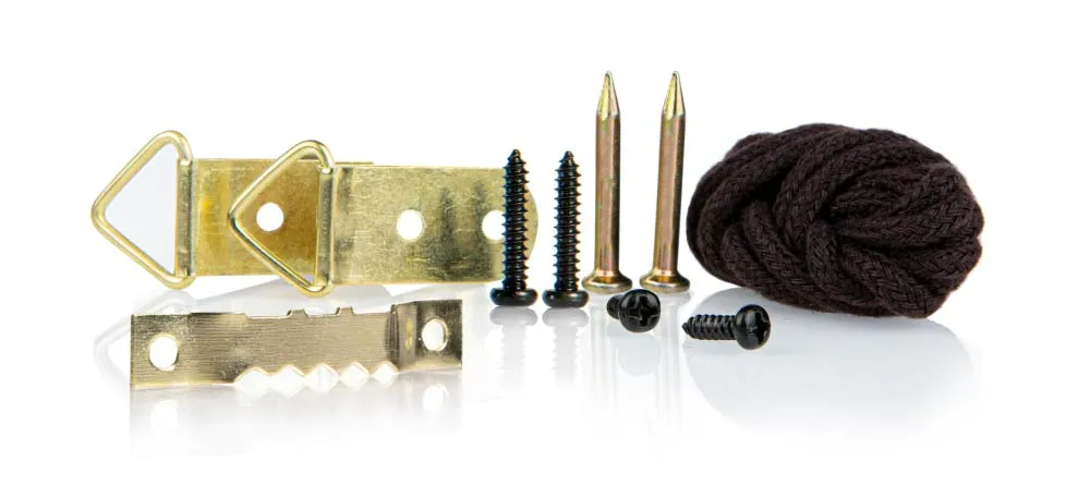 Hanging Kit for Canvas – Do You Need It? Close-up of canvas hanger set. 