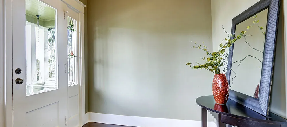 First Impressions: 6 Entrance Hall Ideas. Minimalist entrance hall design.