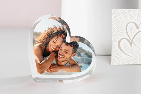 heart shaped photo frame