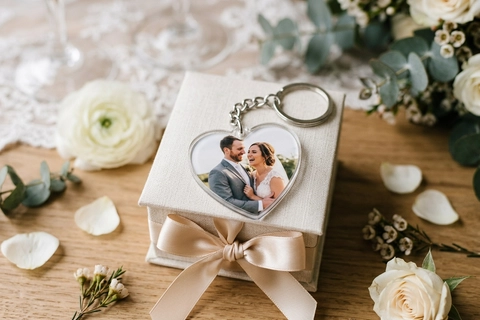 wedding photo keyring